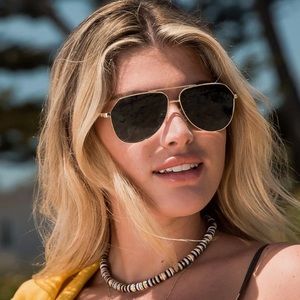 Brand new never used Diff aviator sun glasses